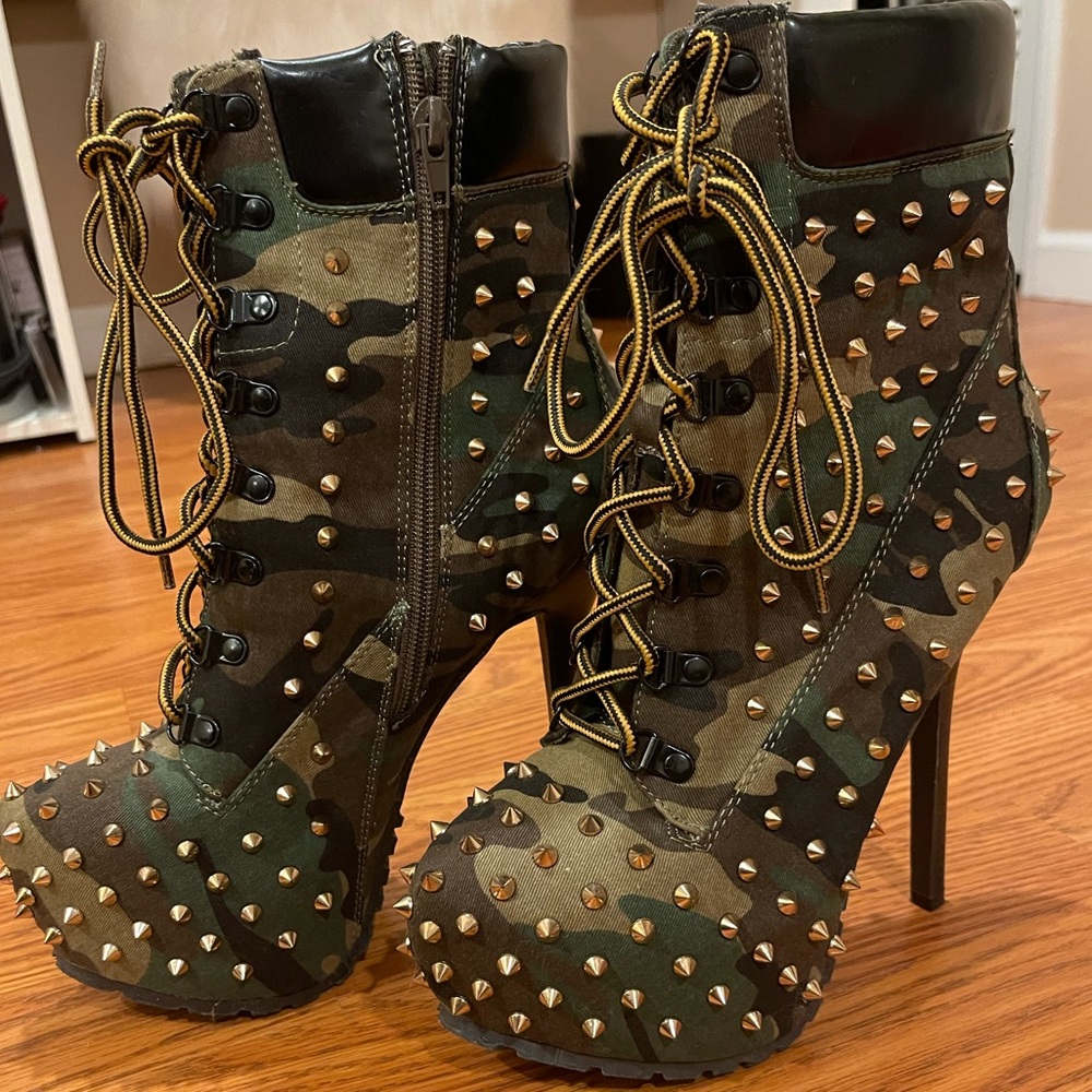 Army fatigue gold studded booties.